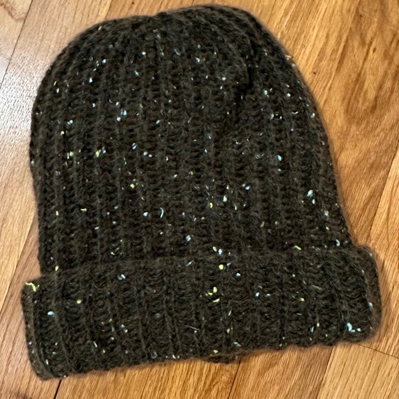 NWT - Aerie Chunky Winter Beanie Hat Olive Green - Picture 2 of 5